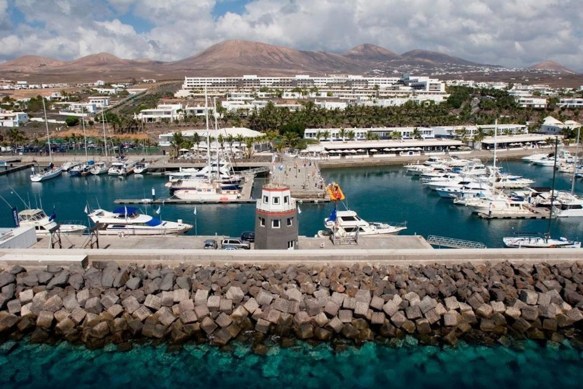 Lovely Los Mojones Villa Casa Jasmine Heated Pool Short Walk To Beach Puerto Del Carmen 푸에르토 델 카르멘 외부 사진